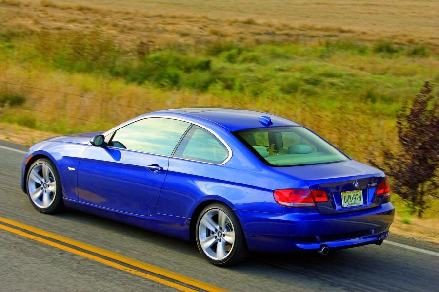  BMW 3-Series Coupe 2007 года  (фото 11 из 219)